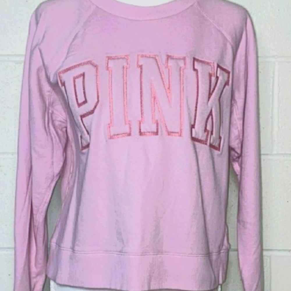 Women's medium top Victoria's secret PINK